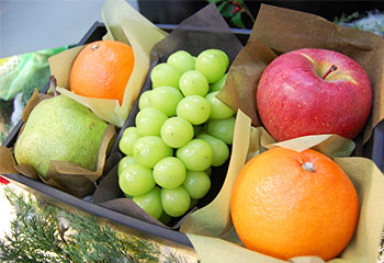 デコポン、洋梨、みかん、りんご、柑橘など特選フルーツお詰め合わせ